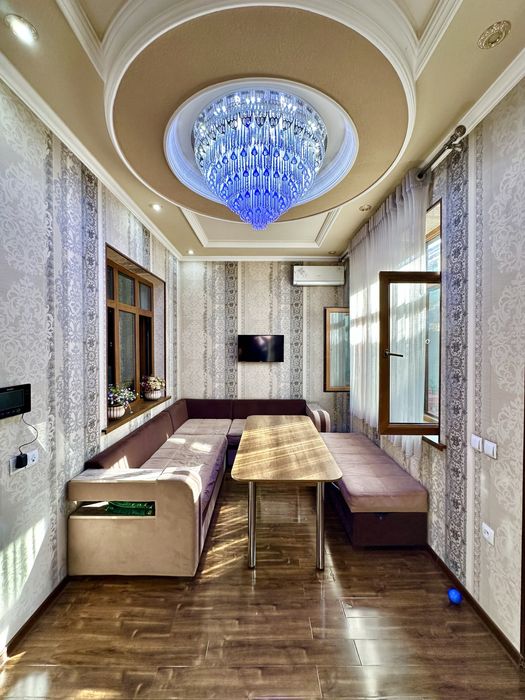 Янгиобод 4 сотих 10 та хона