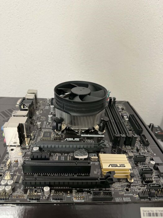 Дънна платка ASUS D170M-C и процесор intel core i7 6700