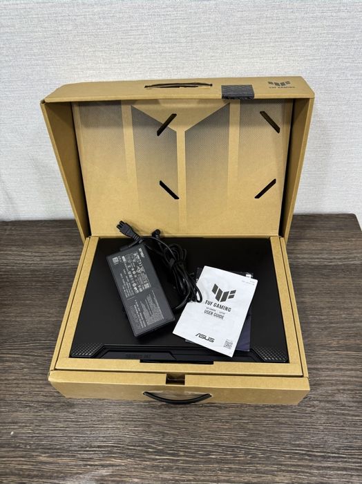 Продам в Полном Комплекте Премиум Игровой Ноутбук Asus TUF Gaming A15.