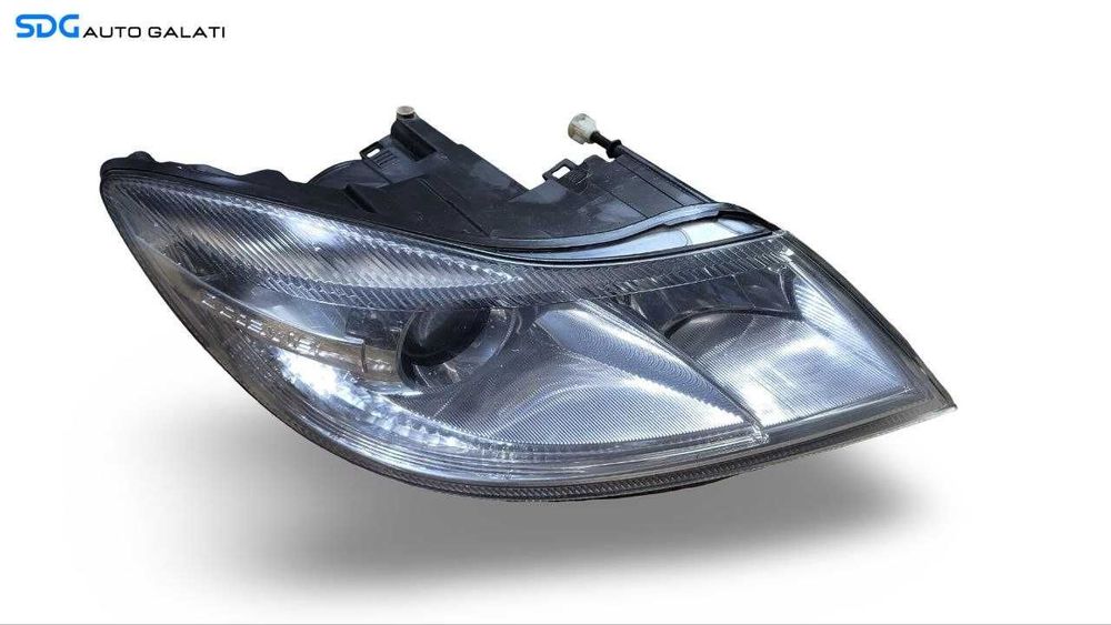 Far Dreapta cu Lupa FARA Xenon Skoda Octavia 2 FL Facelift 2008 - 2013 Cod 1Z2941016F [LR2428]