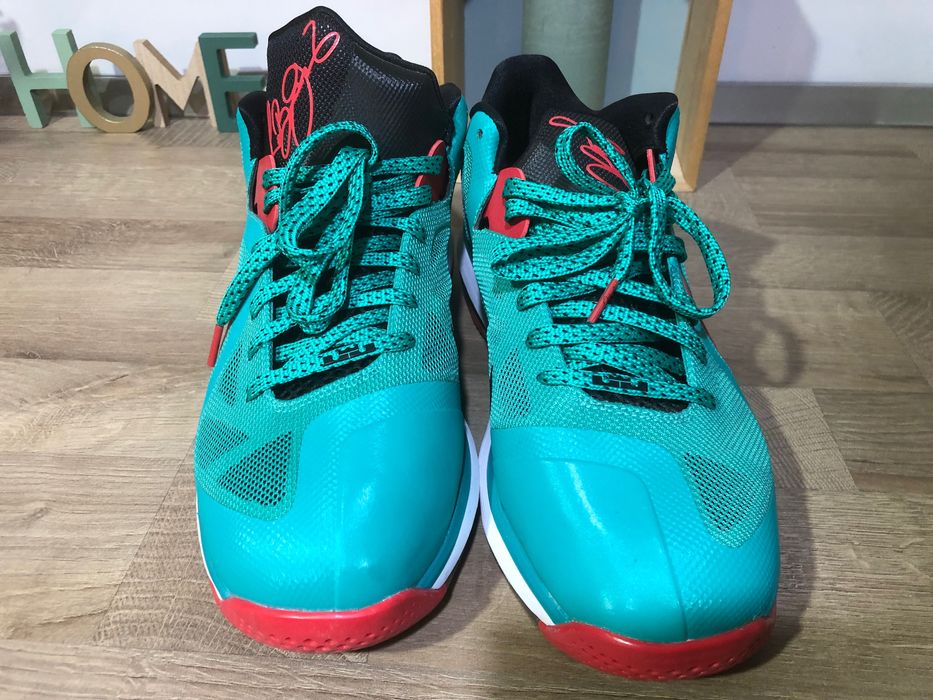 Nike LeBron 9 Low Reverse Liverpool