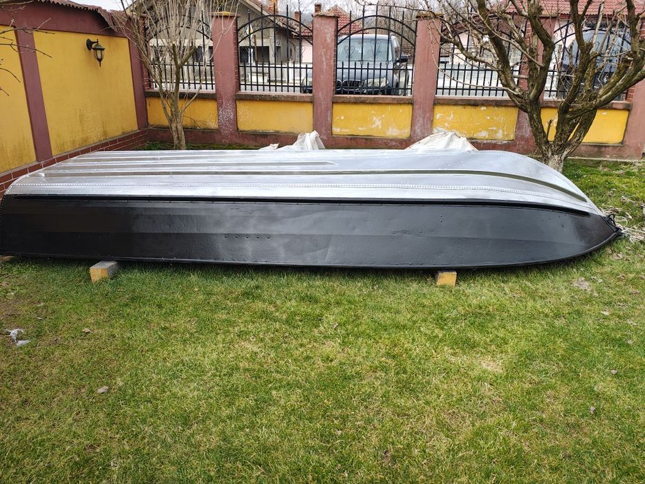 Barca aluminiu 5m