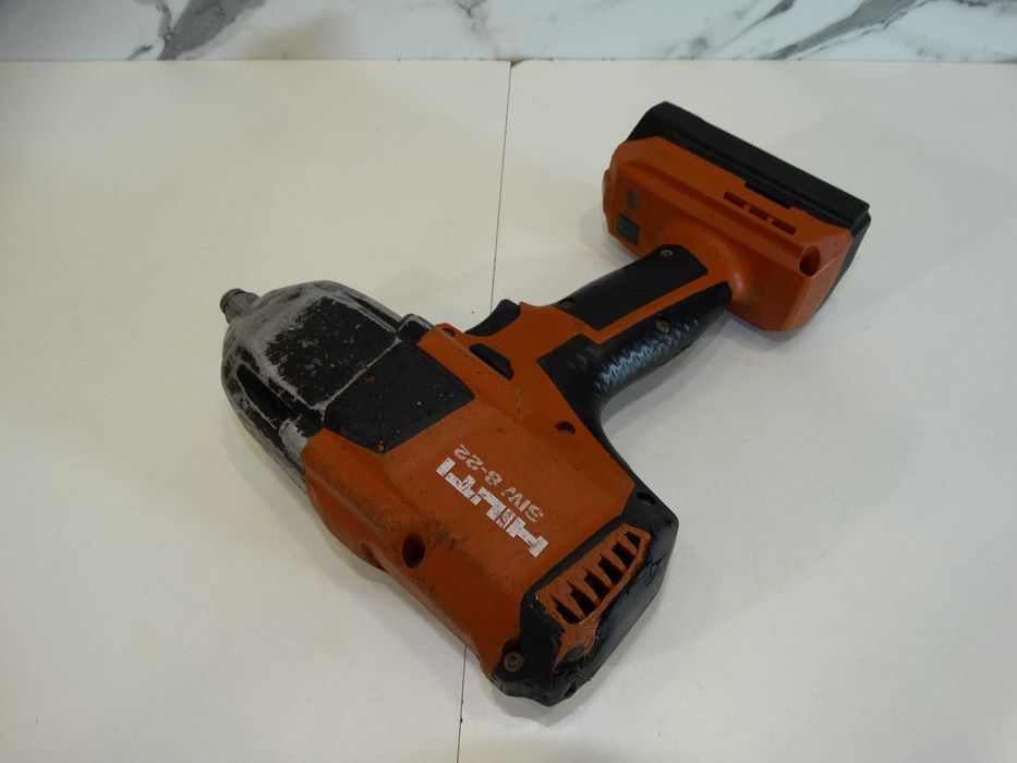 Hilti SIW 8 - 22 / Nuron - Мощен гайковерт 1000 Nm