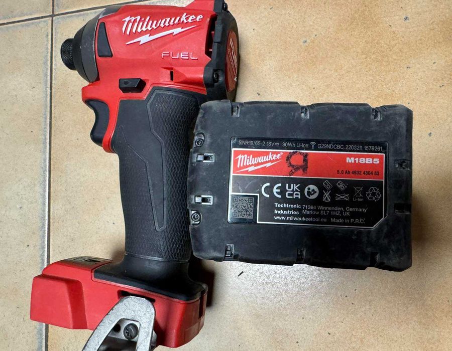 Акумулаторен ударен винтоверт Milwaukee M18FID2