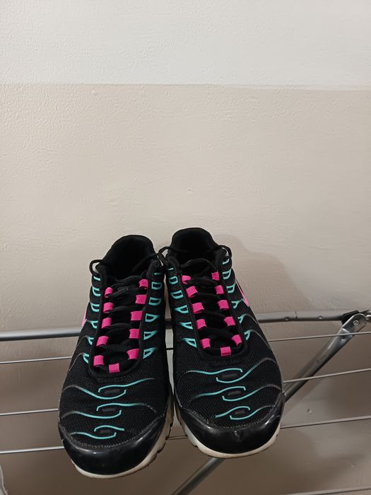 Vând Adidași Nike AIR MAX PLUS TN