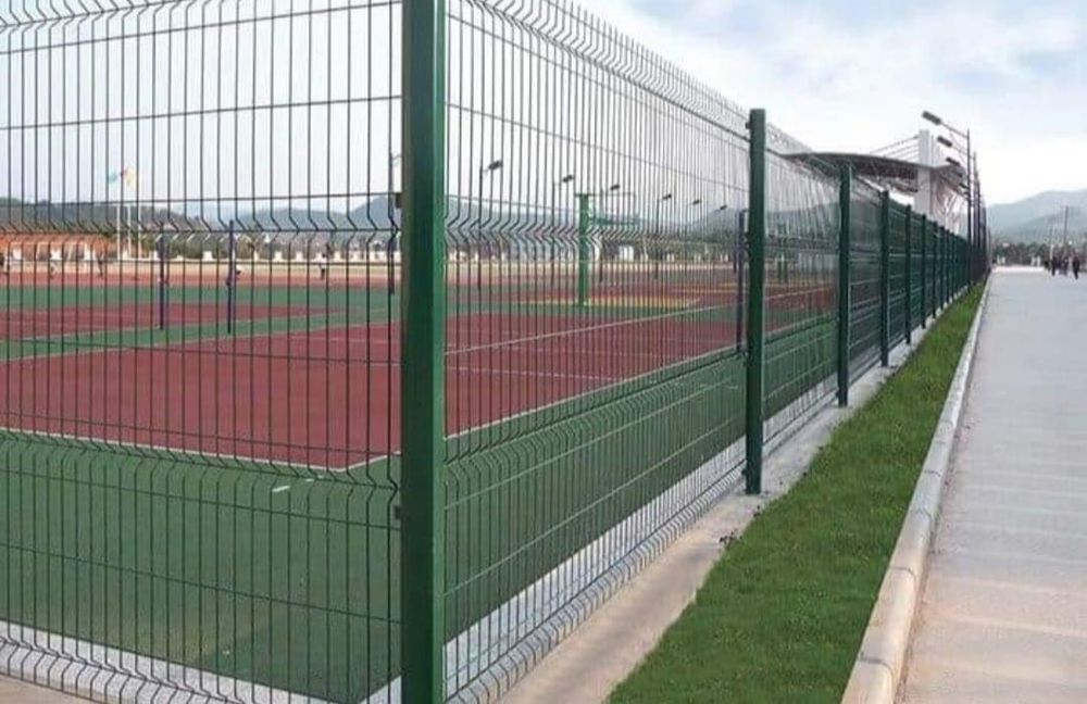 Vând garduri din plasa burdurata