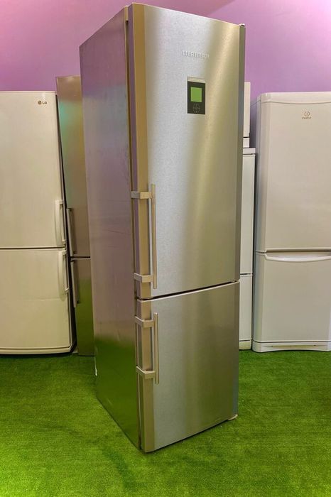 Холодильник чистый без запаха,доставка,морозит отлично,рассрочка