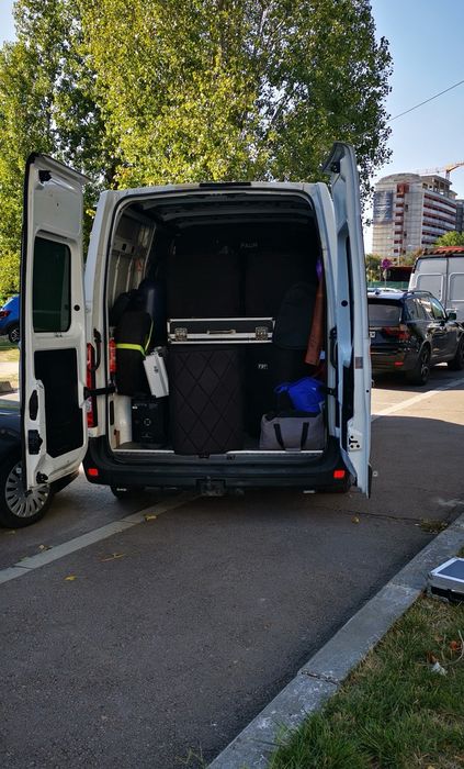 Vând Renault master 3