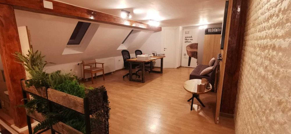 Închiriez spațiu 40mp