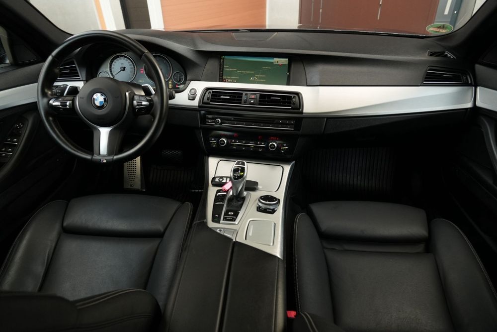 Bmw 525D xDrive 2015 Euro 6 218cp • 12 Luni Garantie Motor Cutie Diferential • Distributie Noua cu Acte doveditoare • Istoric Complet In Reteaua BMW