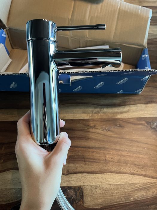 Смесител за мивка Grohe чисто нов, в кутия.