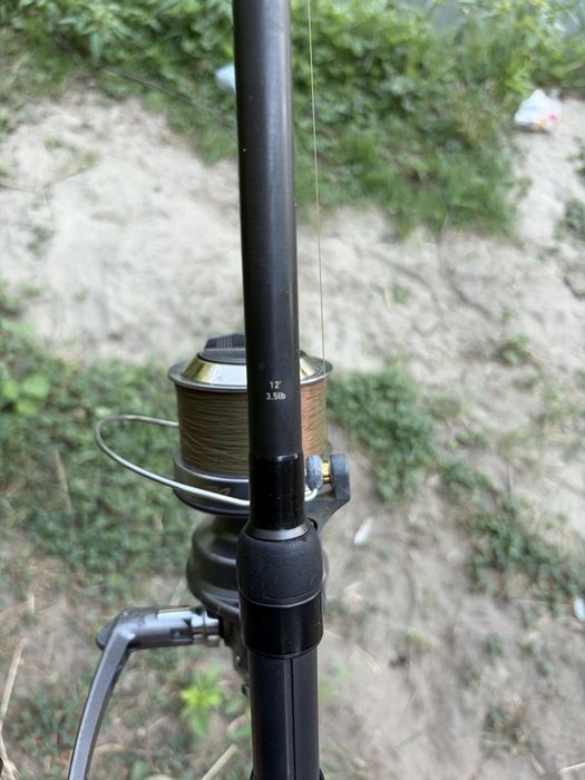 Daiwa emblem pro 5000 + daiwa black widow 12ft 3.5lb