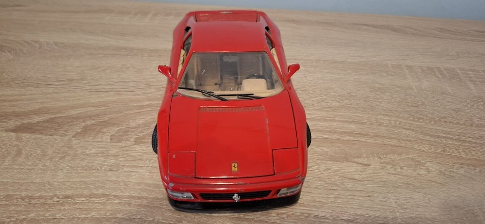 Vand macheta RABLA Ferrari 348 scara 1:18 Bburago CITITI DESCRIEREA