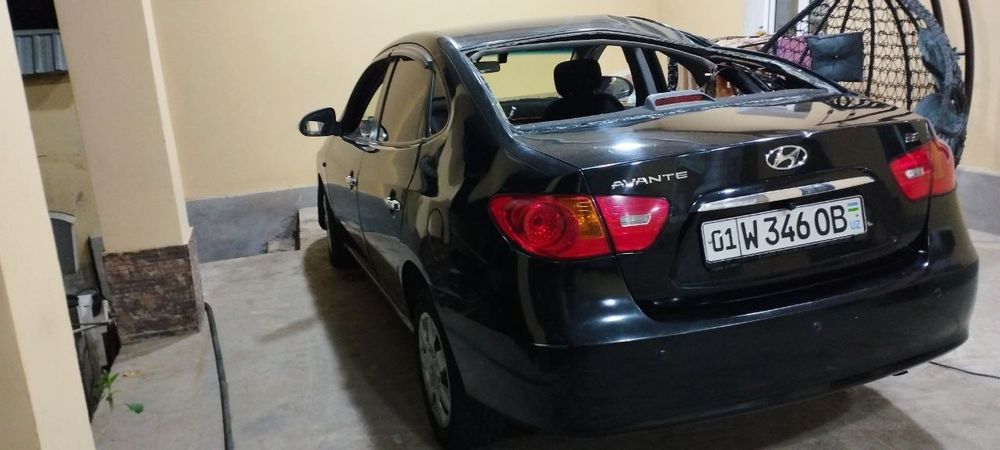Hyundai Avante сотилади.