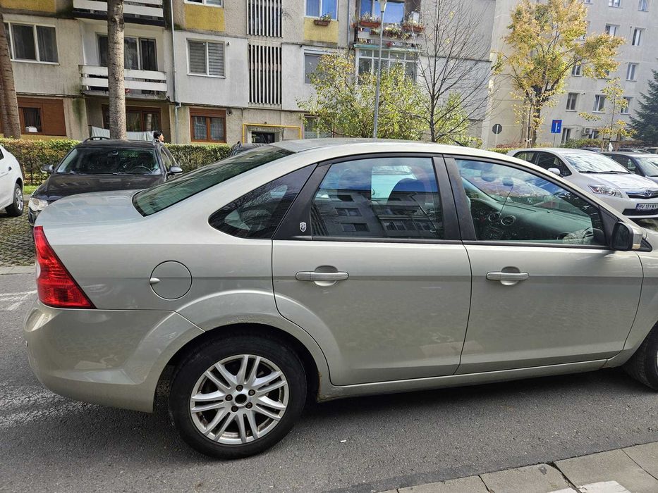 Ford Focus 2 Ghia 2009 2.0 Benzina