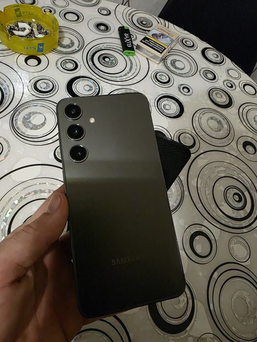 Samsung galaxy s24 plus