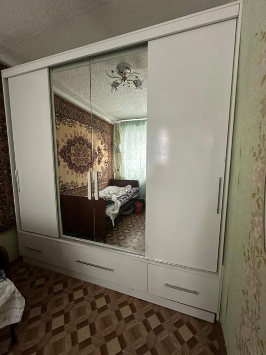 Шкаф-купе вместительный