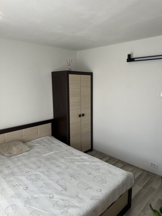 De închiriat: Apartament 2 camere -complet utilat – centrală proprie – Craiovita