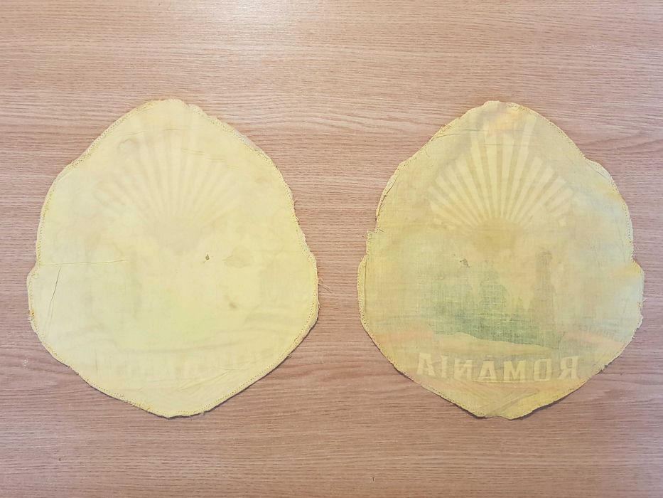 Steme R.S.R. vintage, decupate de pe steag, dinainte de 1989