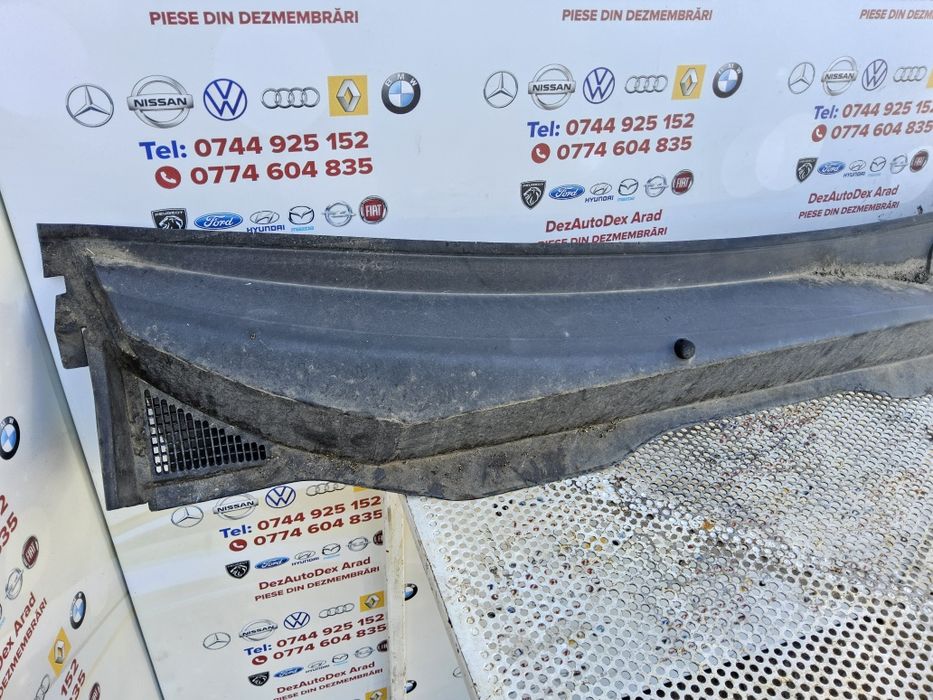 Grila stergatoare Opel Astra H cod 24463382