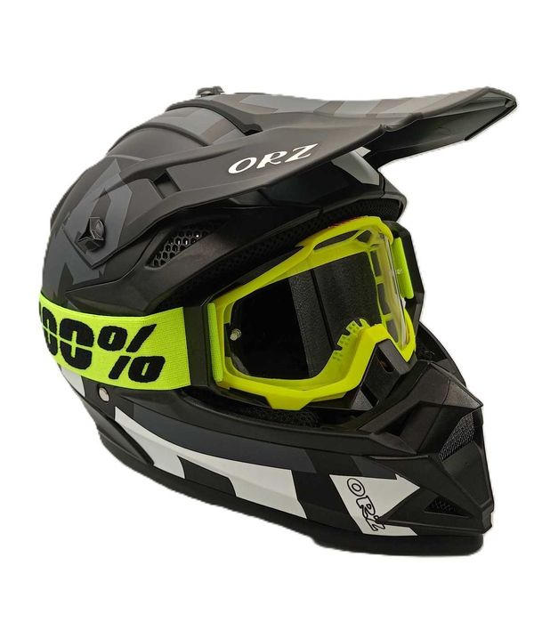 Детско юношеска кросова каска с очила комплект