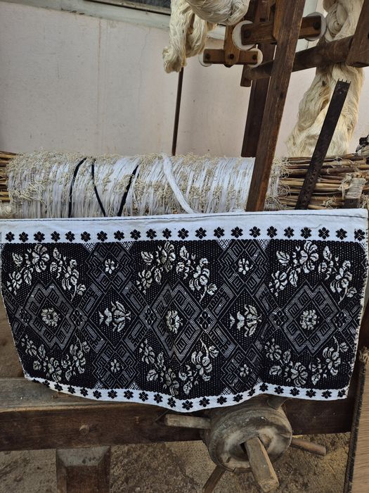 Război de țesut cu brâne alese 80 de fușcei