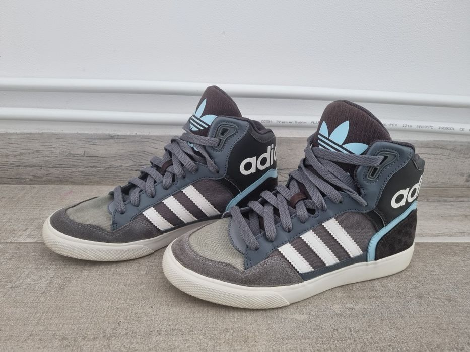 Pantofi sport Adidas