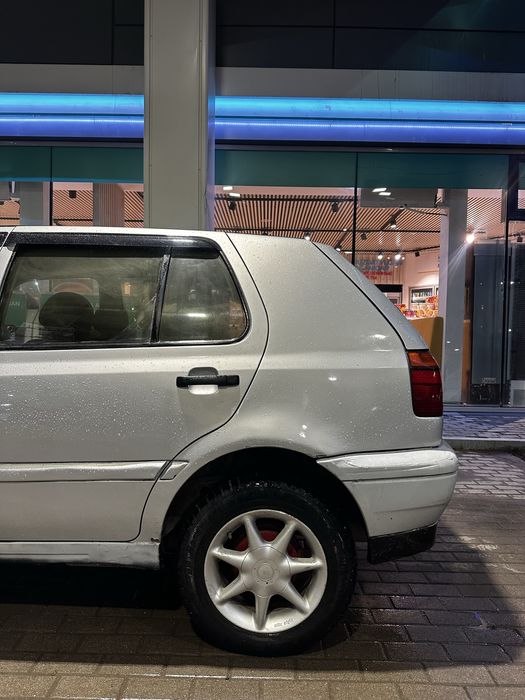 Гольф 3 700тыс срочно