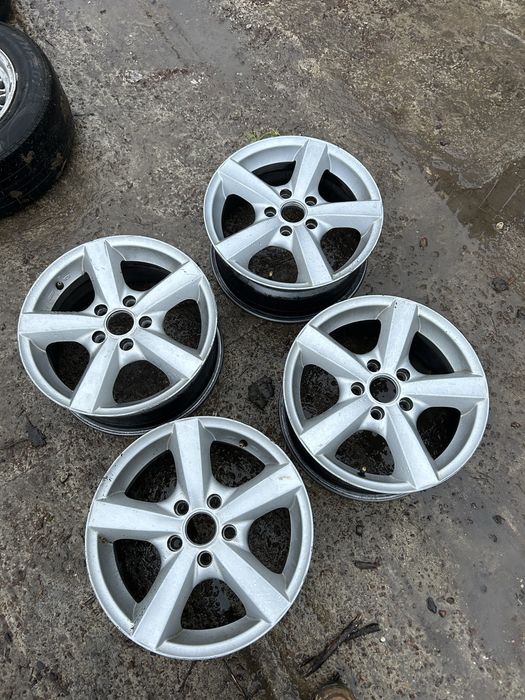 Jante Aliaj 5x112 R16 VW Passat  Touran Golf V VI