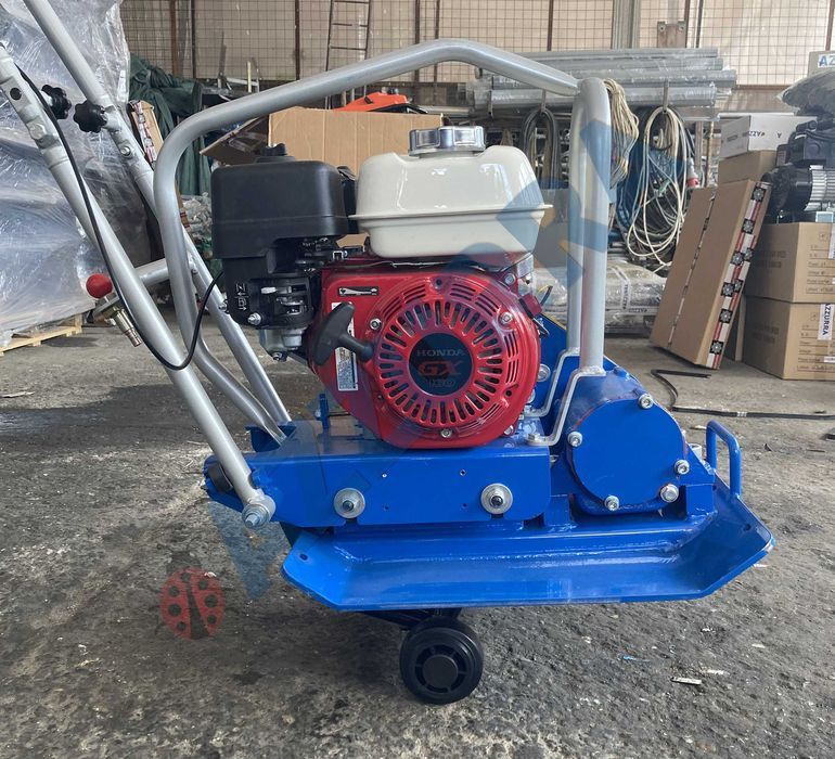 PLACA compactoare Italia motor Honda 5,5 hp