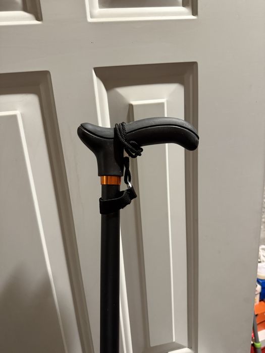 Baston batrani metalic extensibil