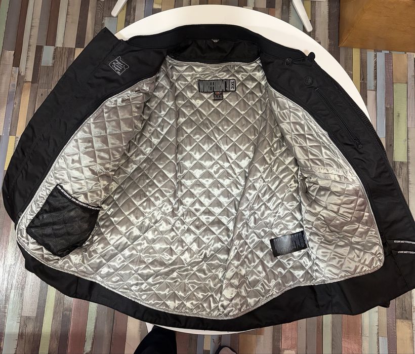 Мото яке ICON Wireform 3XL