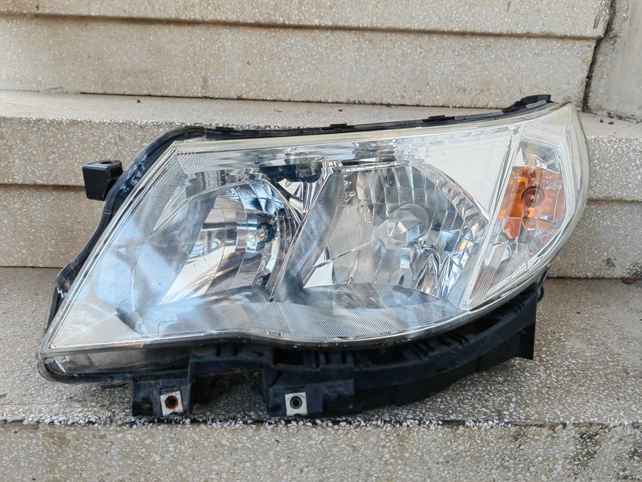 Фар Subaru Forester 2008 2013 Xenon ляв/Фар Субару Форестър Оригинален