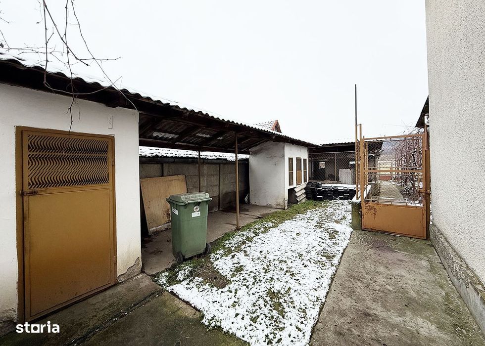 Casa pentru 2 sau mai multe generatii - URVIND
