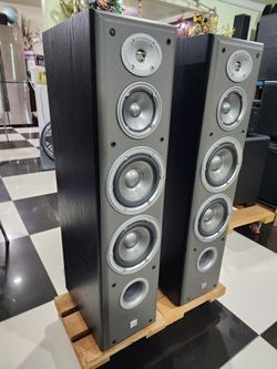 Акустика, колонка JBL Northridge E80. Холати идеально. Пара. Грили бор