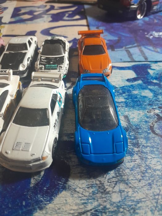 Машинка хотвилс, Японцы