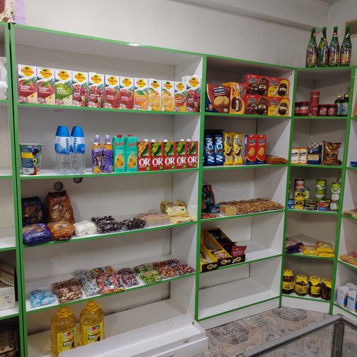 Магазинге арналған полкалар