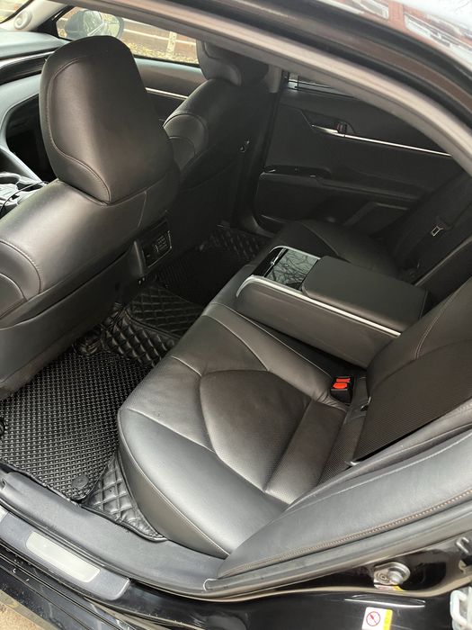 Camry 70 Luxe Аренда с водителем