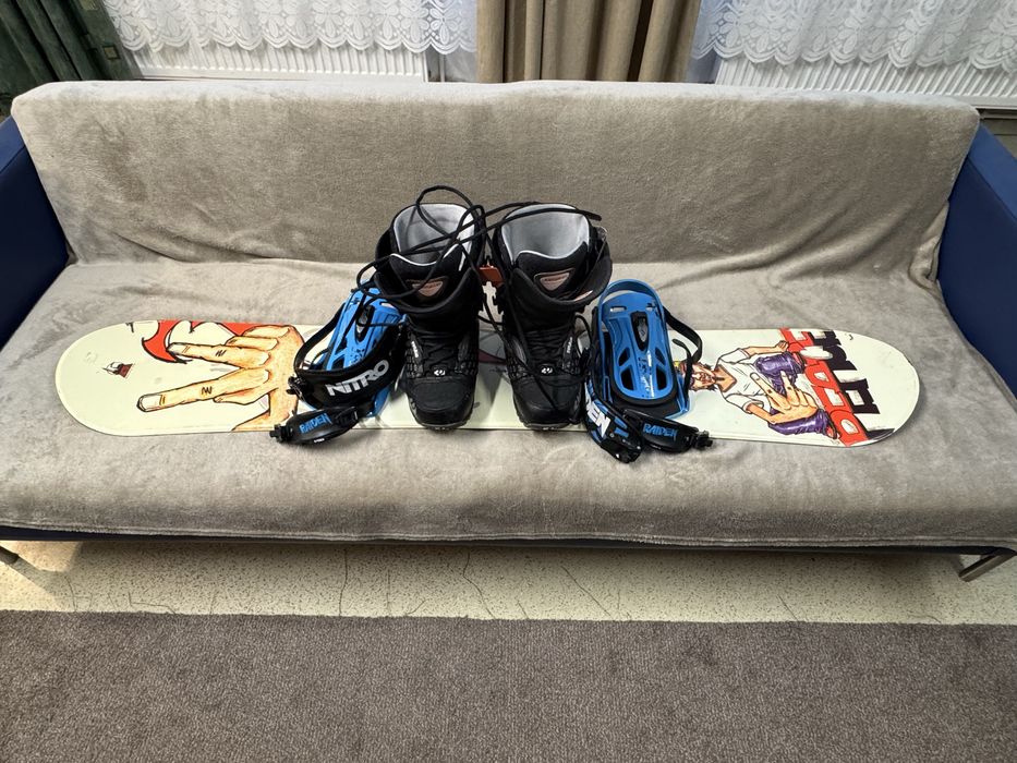 Snowboard cu boots