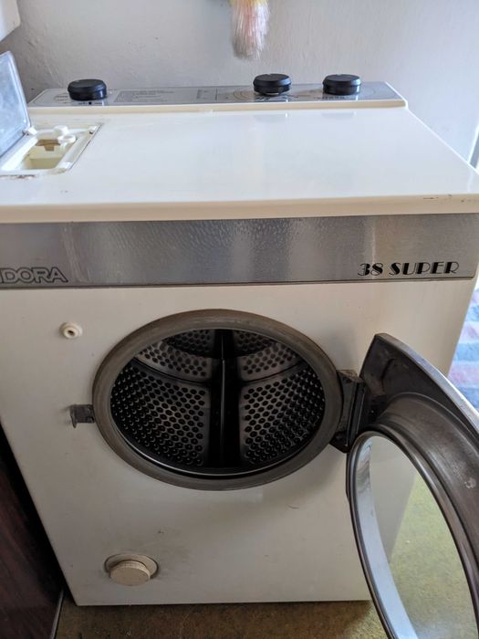 Автоматична пералня немска