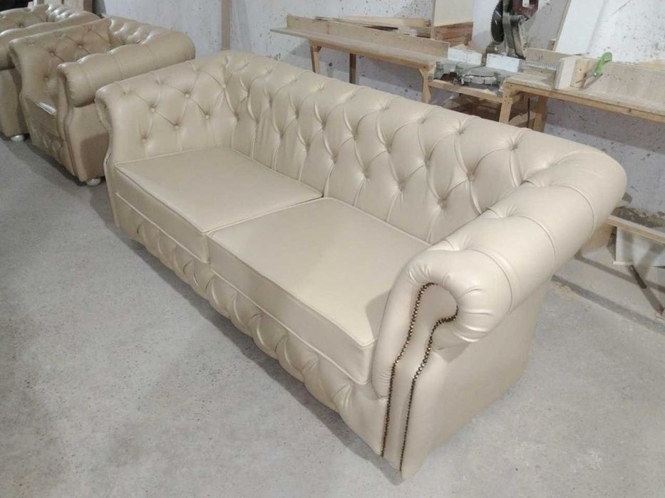 Диван сотилади, 550