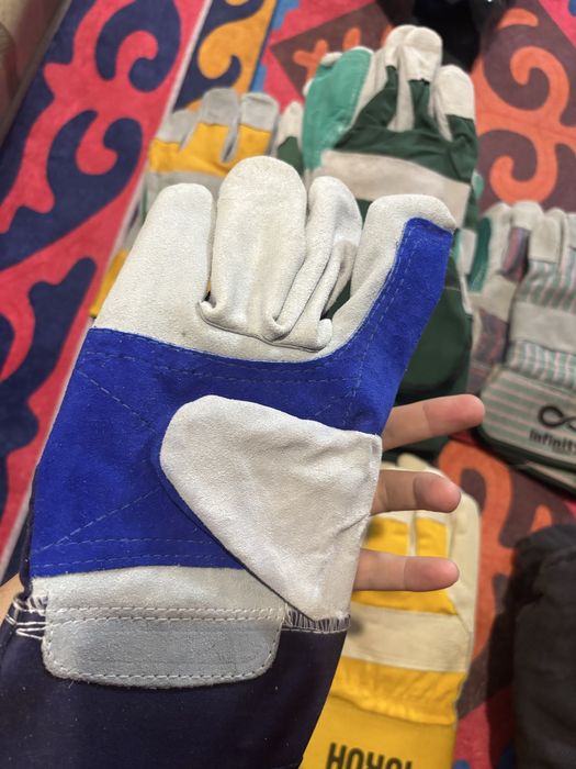 Рабочие перчатки новые