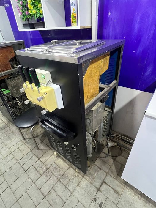 Frezer aparat sotiladi