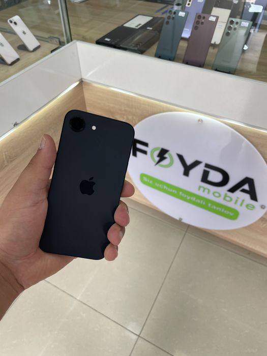 Iphone 16 e idel holatda