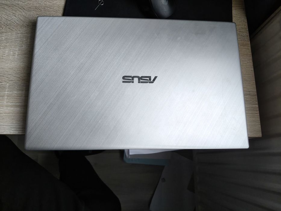 Laptop asus vivobook 15