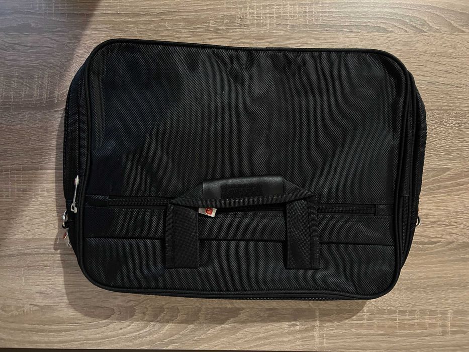 Чанта за лаптоп работна