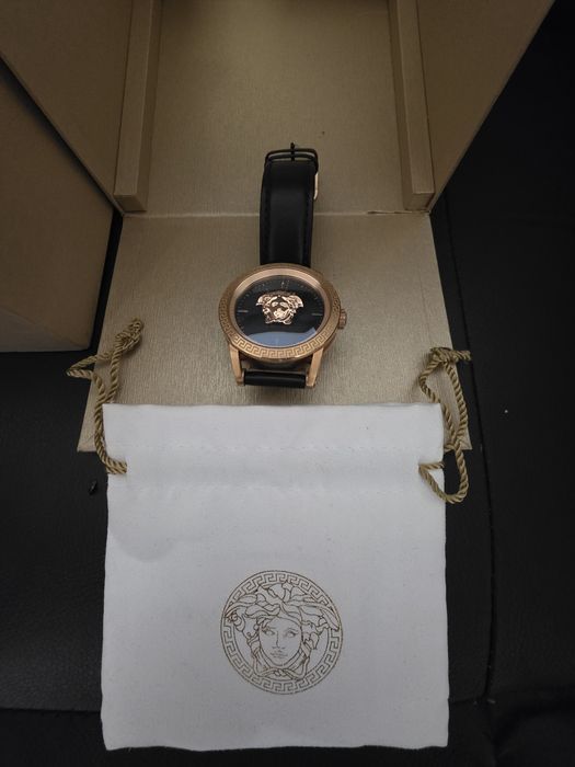 Versace часовник