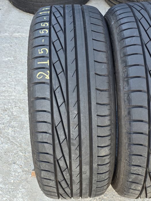 2 Броя 215/55/17 Goodyear 6mm