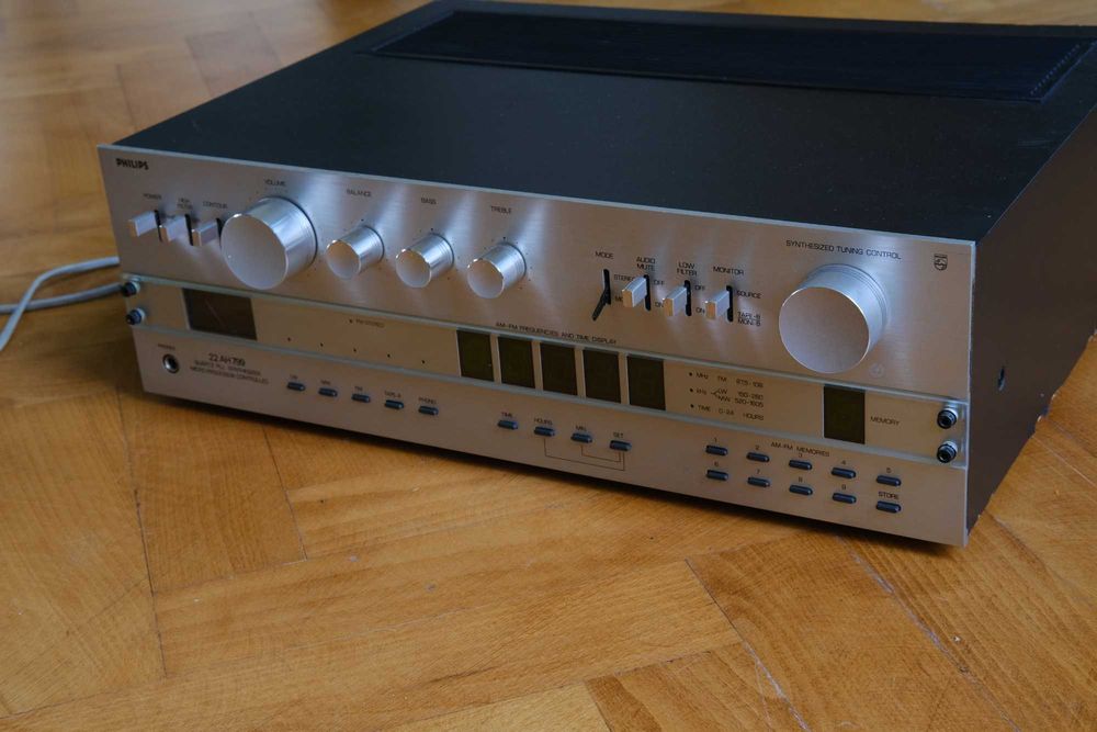 Amplificator Philips 22 AH 799