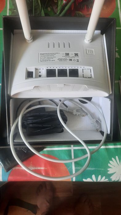 Продам роутер новый